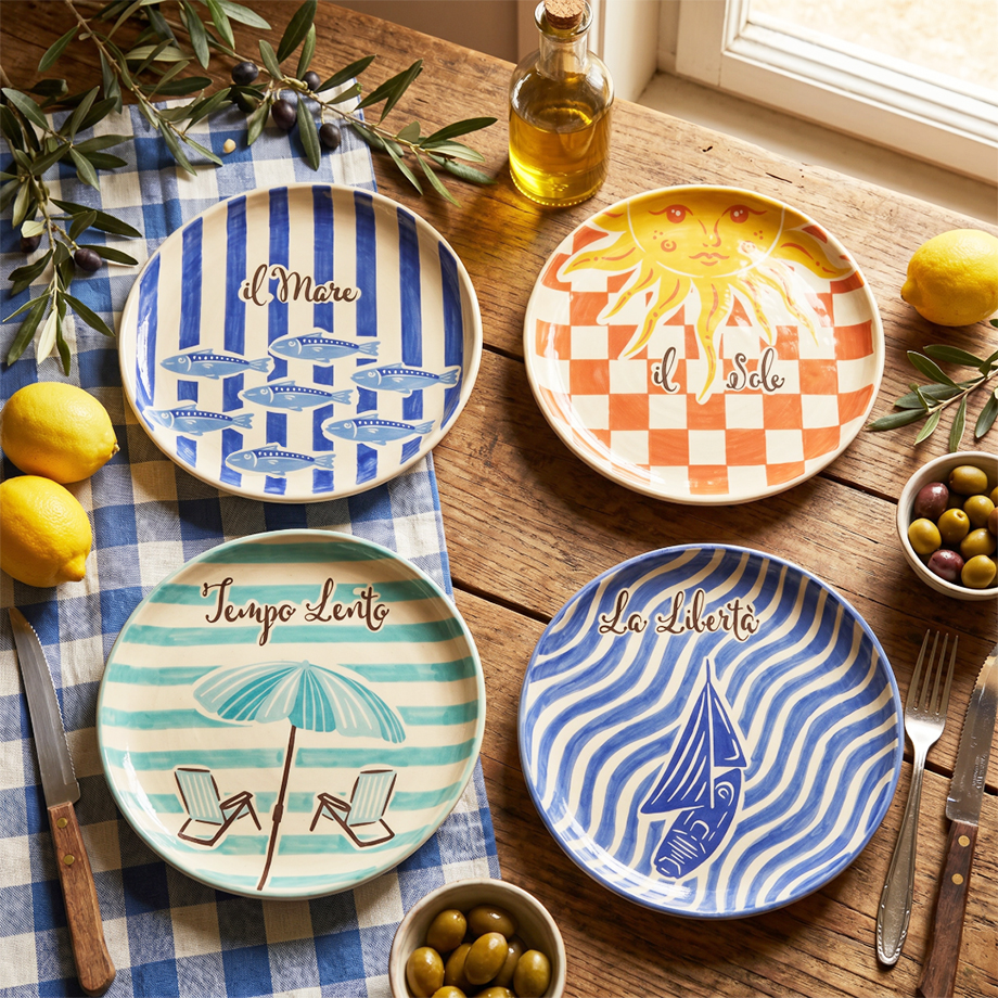 Mediterranean tabletop design